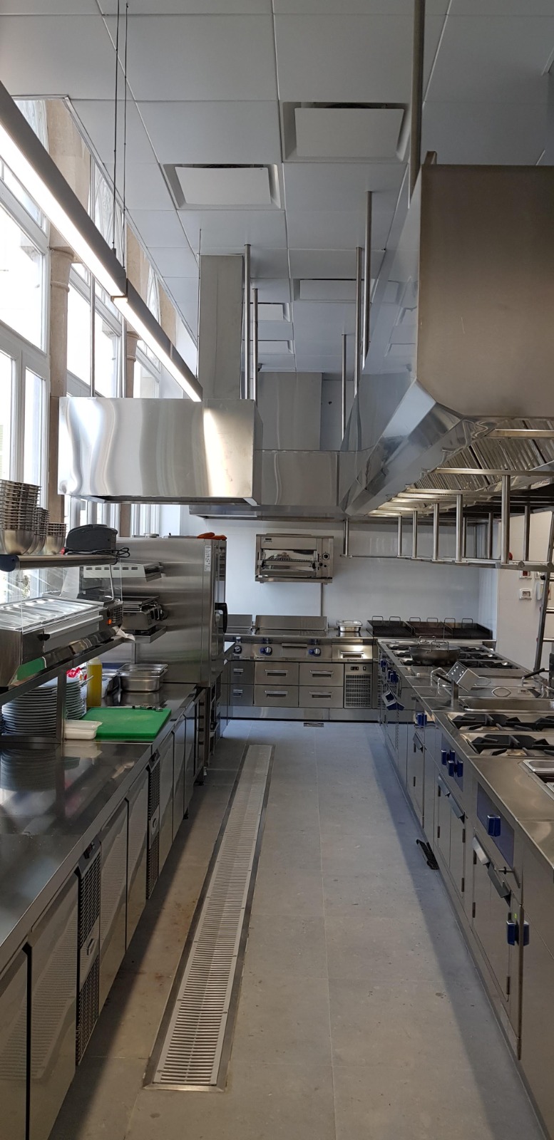 Stainless steel hood manufacture